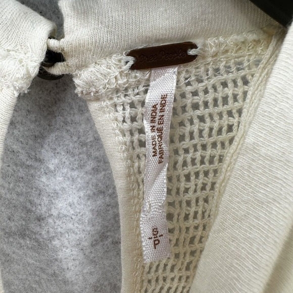 Free People‎ Primrose Top Womens SMALL Cream Ivory Mesh Floral Applique - Picture 11 of 14